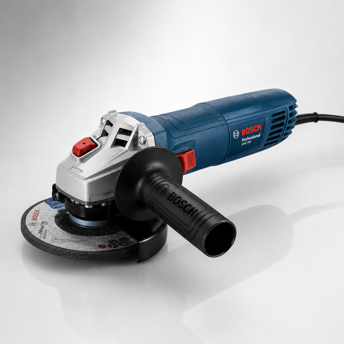 Bosch PRO GWS 700 Angle Grinder